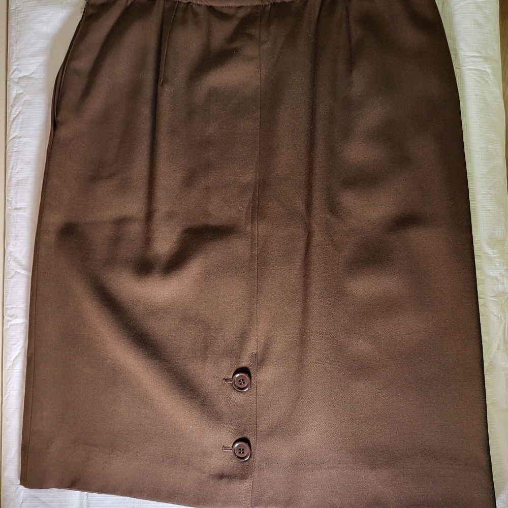 SOLD Authentic Vintage 1980s Valentino Miss V  Wool Skirt . - Picture 4 of 12